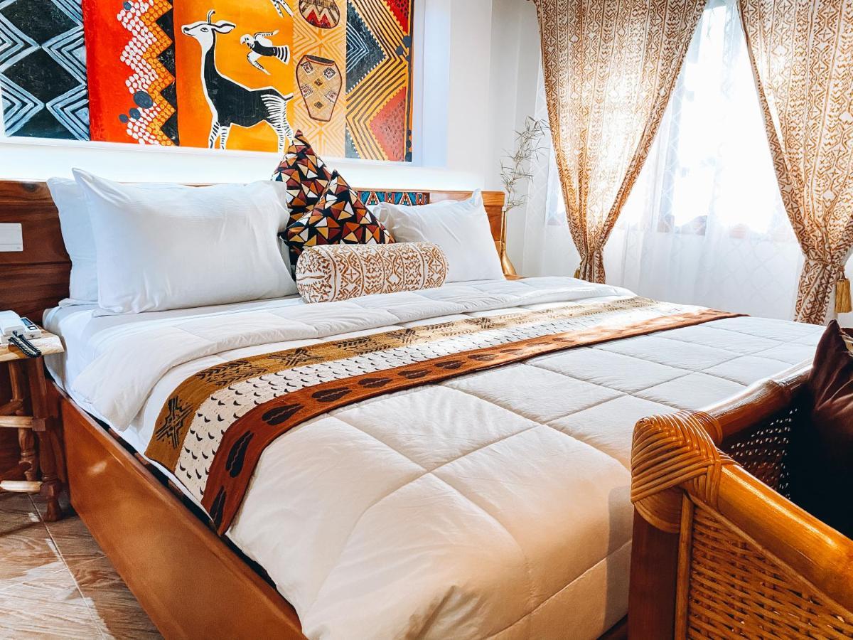 Ike'S Cultural Village Kumasi Ngoại thất bức ảnh